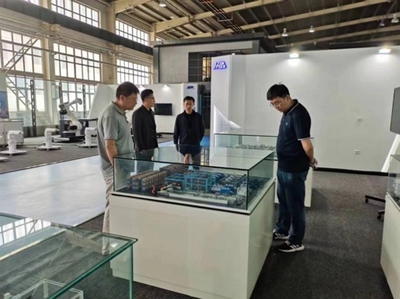 智能制造工程學院赴企業(yè)調(diào)研，信息技術(shù)咨詢服務(wù)助力專業(yè)建設(shè)與人才培養(yǎng)