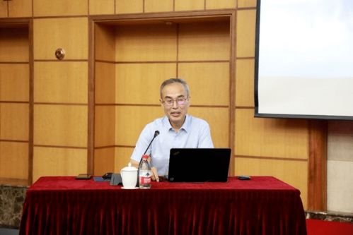 把握機遇，應(yīng)對挑戰(zhàn) 公司黨委中心組專題學習對外承包工程行業(yè)發(fā)展趨勢